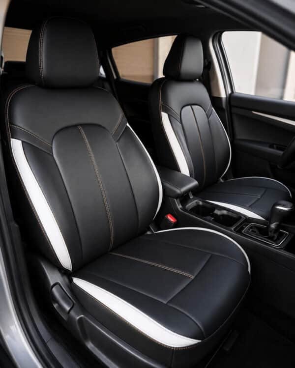 Tapiforros para Kia K3 a la Medida – Interior Negro con Blanco y Ajuste Preciso